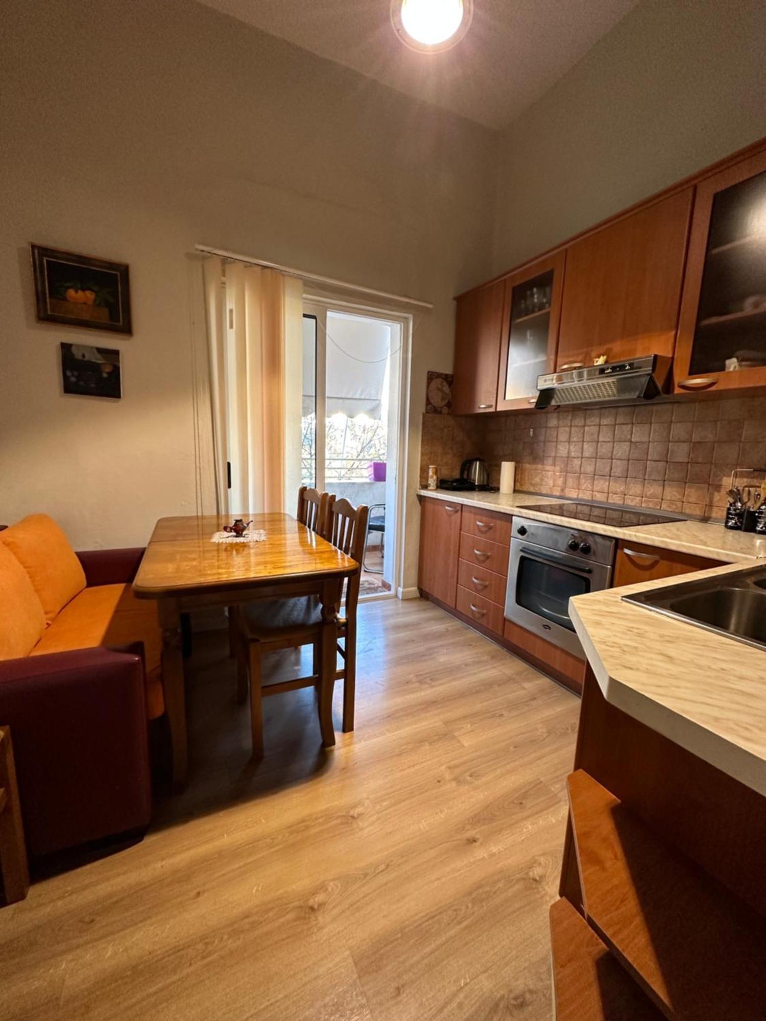Kelly'S Cozy Hideaway - Central Tirana Exterior photo