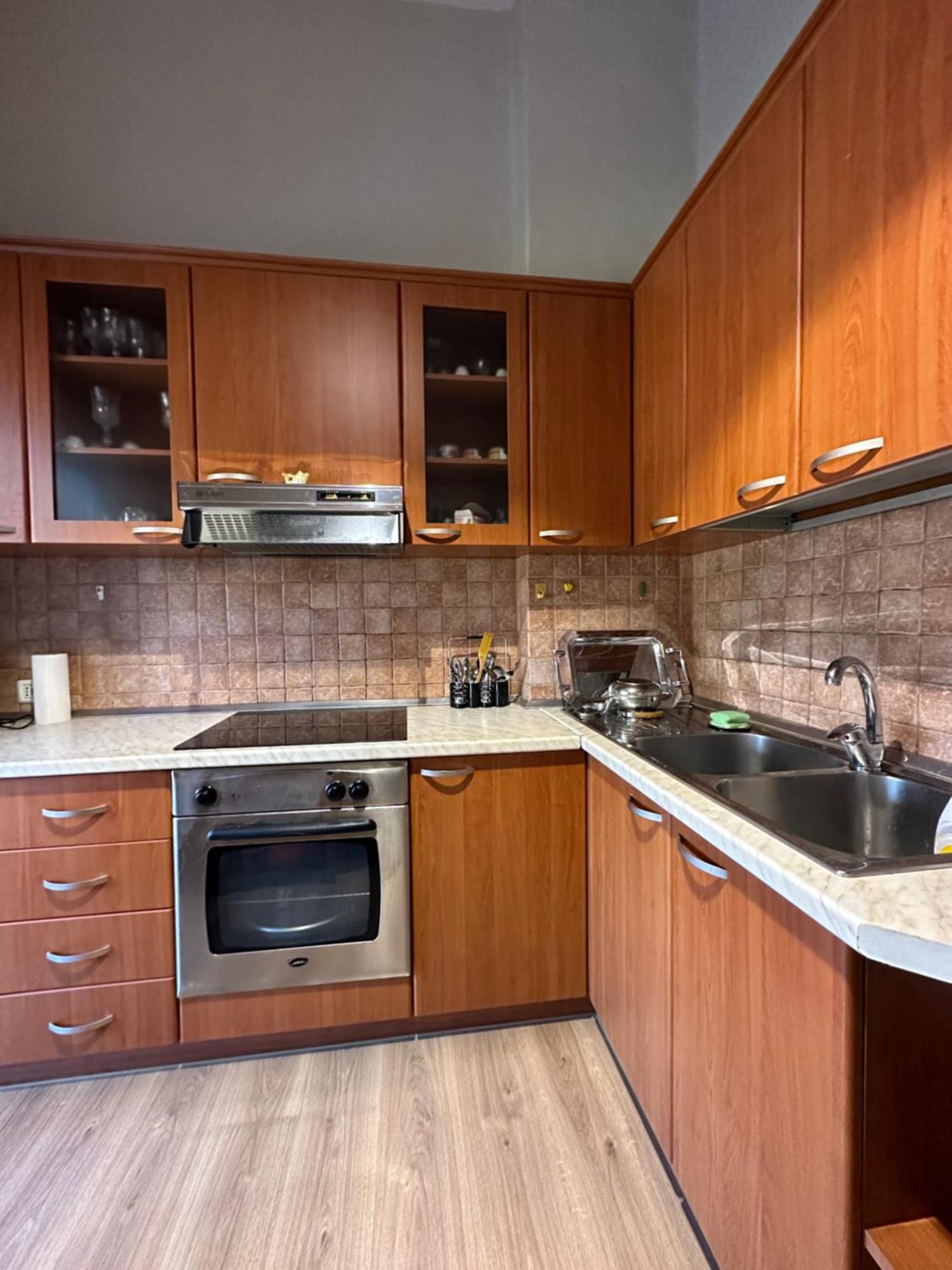 Kelly'S Cozy Hideaway - Central Tirana Exterior photo
